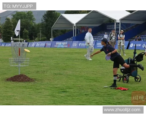 实时新闻深入分析成都飞盘队包夹战术的优势与应用策略
